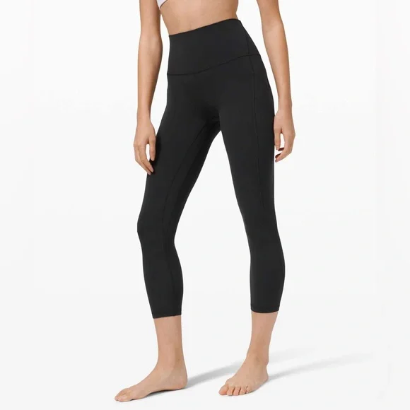 Lululemon Align High-Rise Crop Leggings 23” with Pockets Black Size 4 - Picture 2 of 11